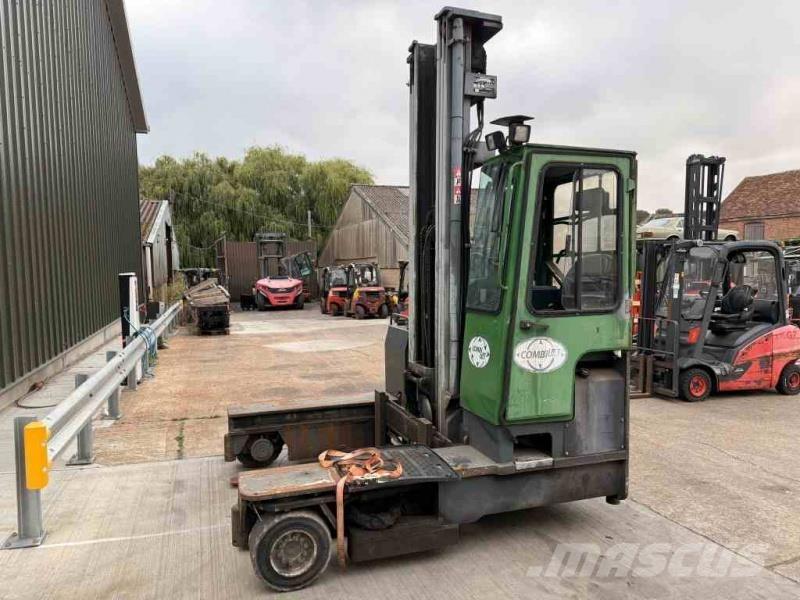 Combilift C4000 4 cestné vysokozdvižné vozíky