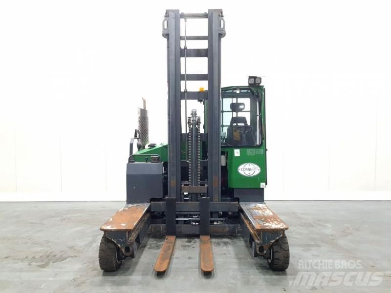 Combilift C4000 4 cestné vysokozdvižné vozíky