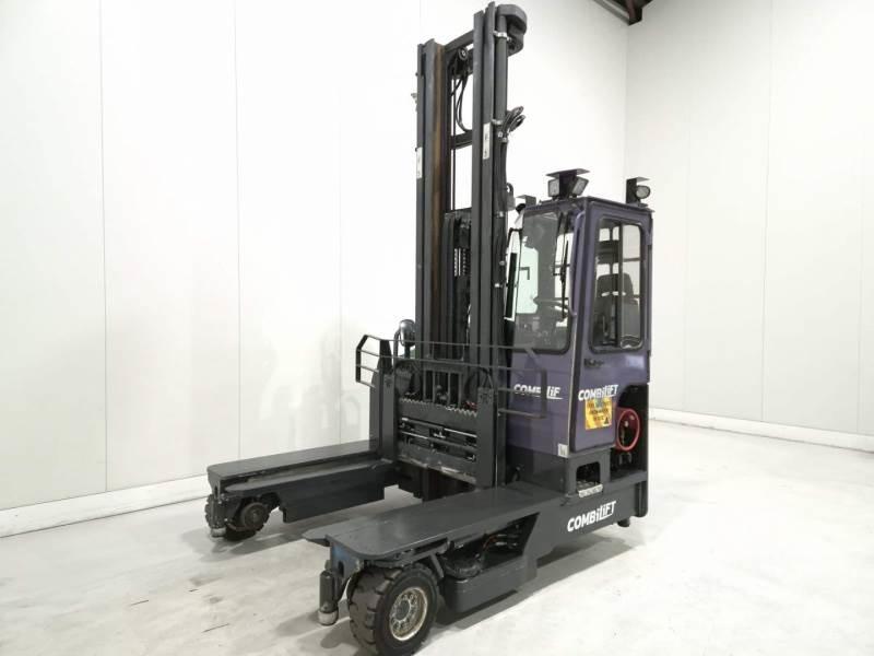 Combilift C4000 4 cestné vysokozdvižné vozíky