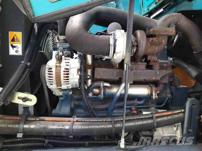 Combilift C6000 4 cestné vysokozdvižné vozíky