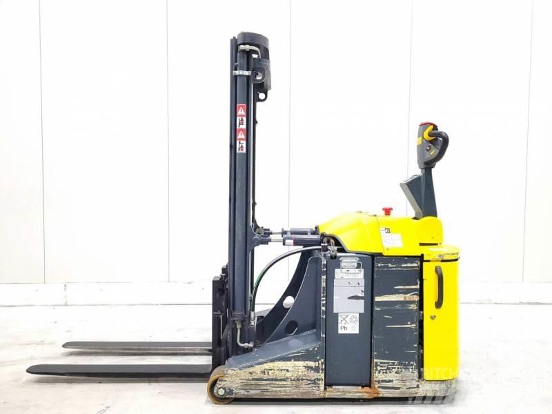 Combilift CS1500 Samohybné vozíky