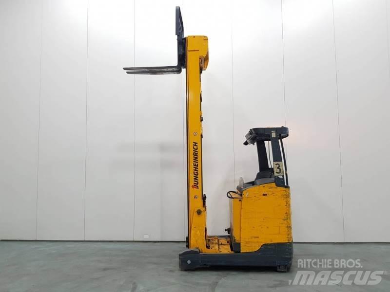Jungheinrich ETV216 Retraky