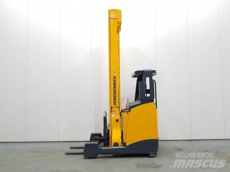 Jungheinrich ETV320 Retraky