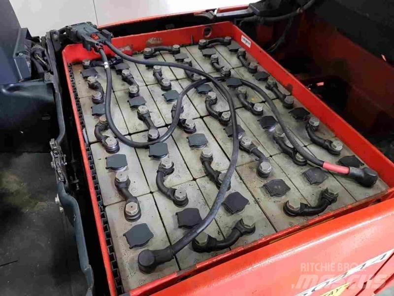 Linde E16PH Akumulátorové vozíky