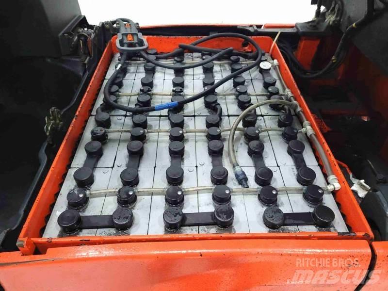 Linde E16PH Akumulátorové vozíky