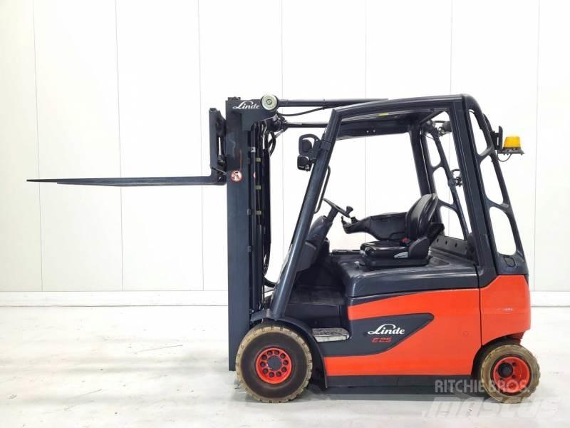 Linde E25-01 Akumulátorové vozíky