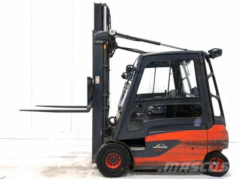 Linde E30L-01 Akumulátorové vozíky