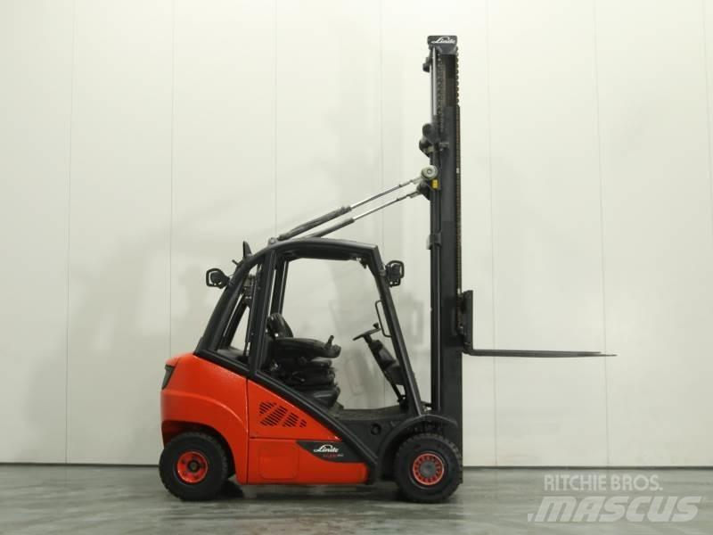 Linde H25D-02 392 Dieselové vozíky