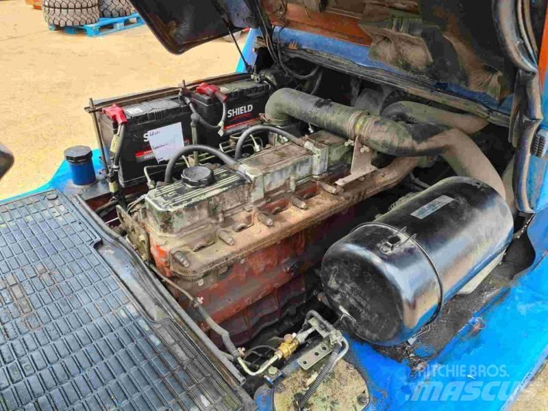 Nissan FO4D40Q2 Dieselové vozíky