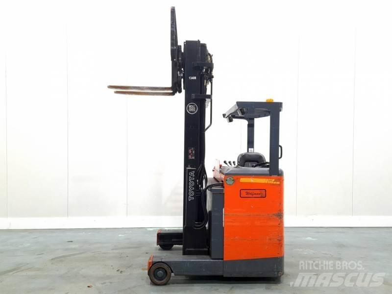Toyota 6FBRE-12 Retraky