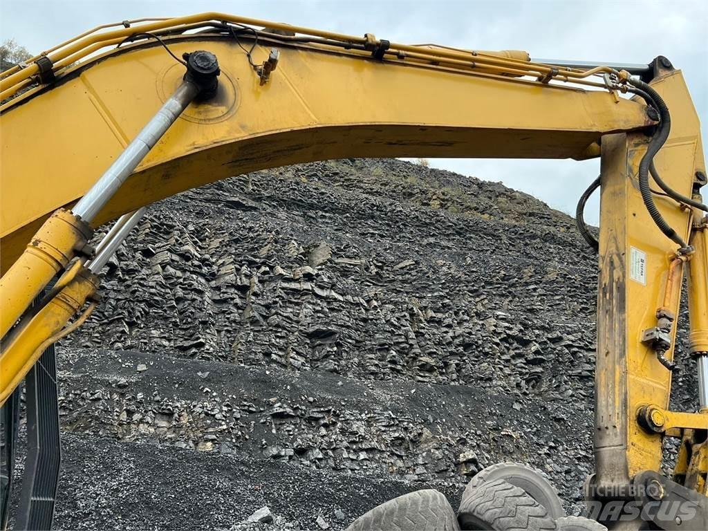 Komatsu PC360LC-10 Pásové rýpadlá