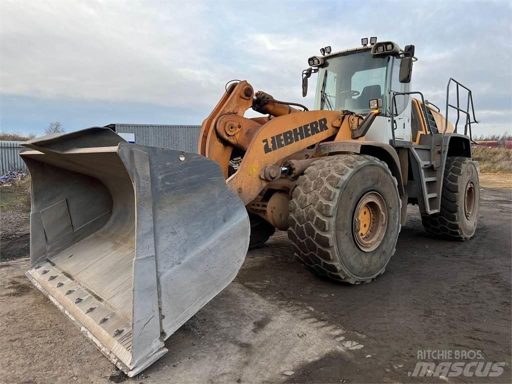 Liebherr L586 Kolesové nakladače