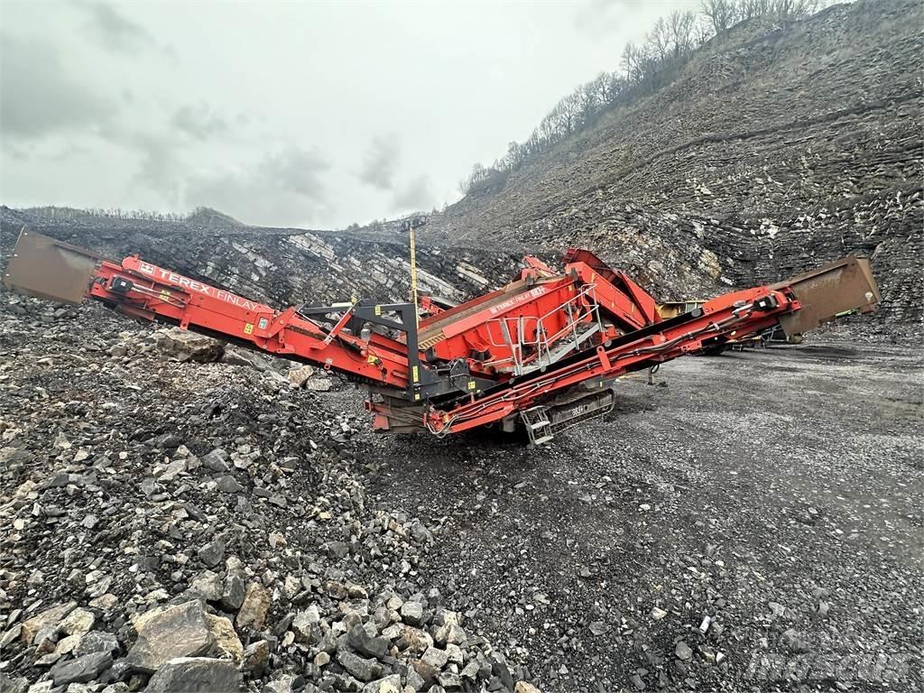 Terex 883+ Triedičky