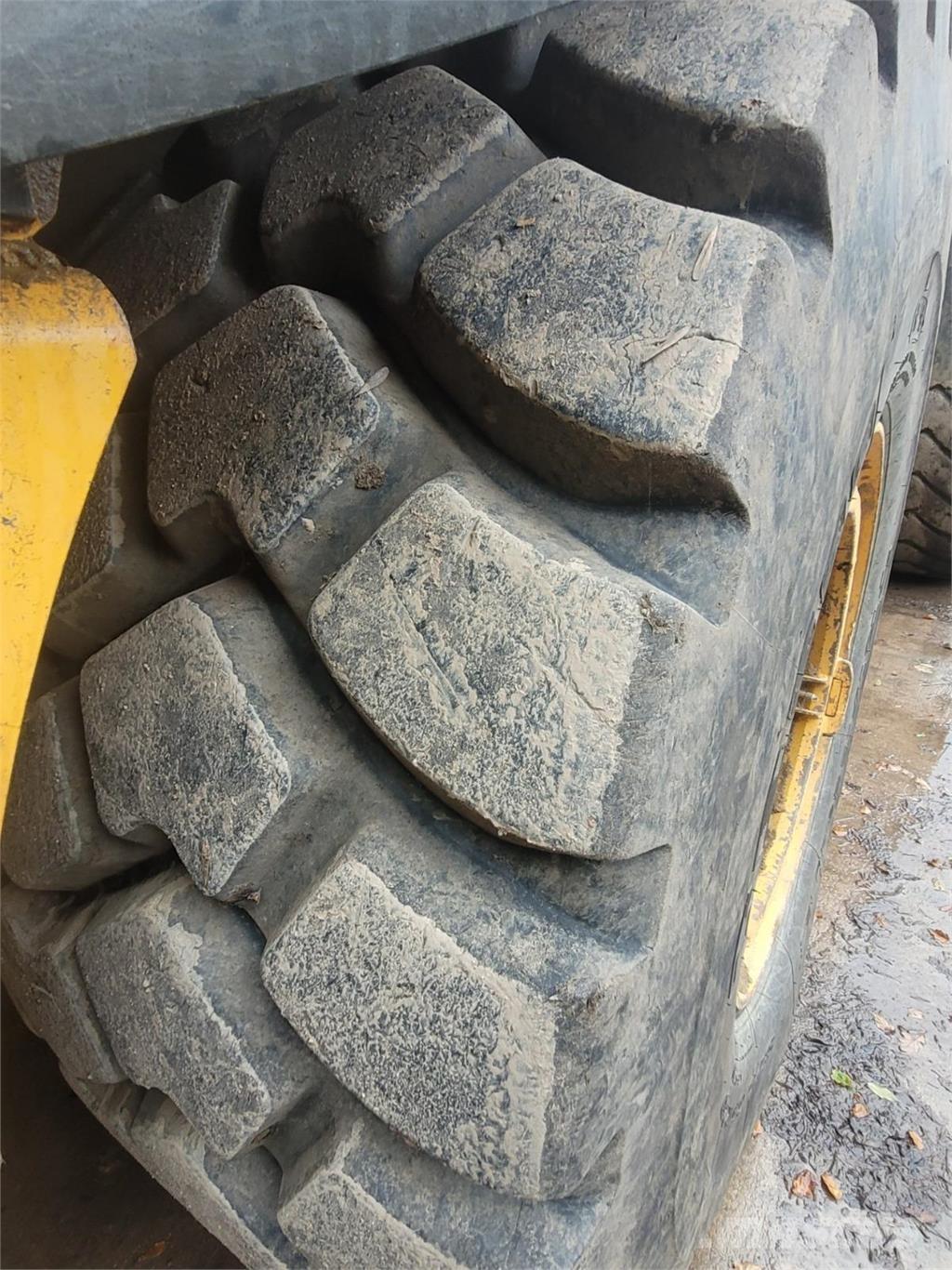 Volvo A40F Kĺbové nákladné autá