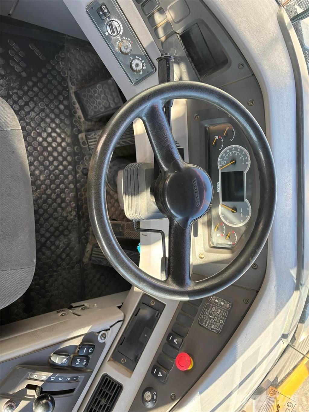 Volvo A45G Kĺbové nákladné autá