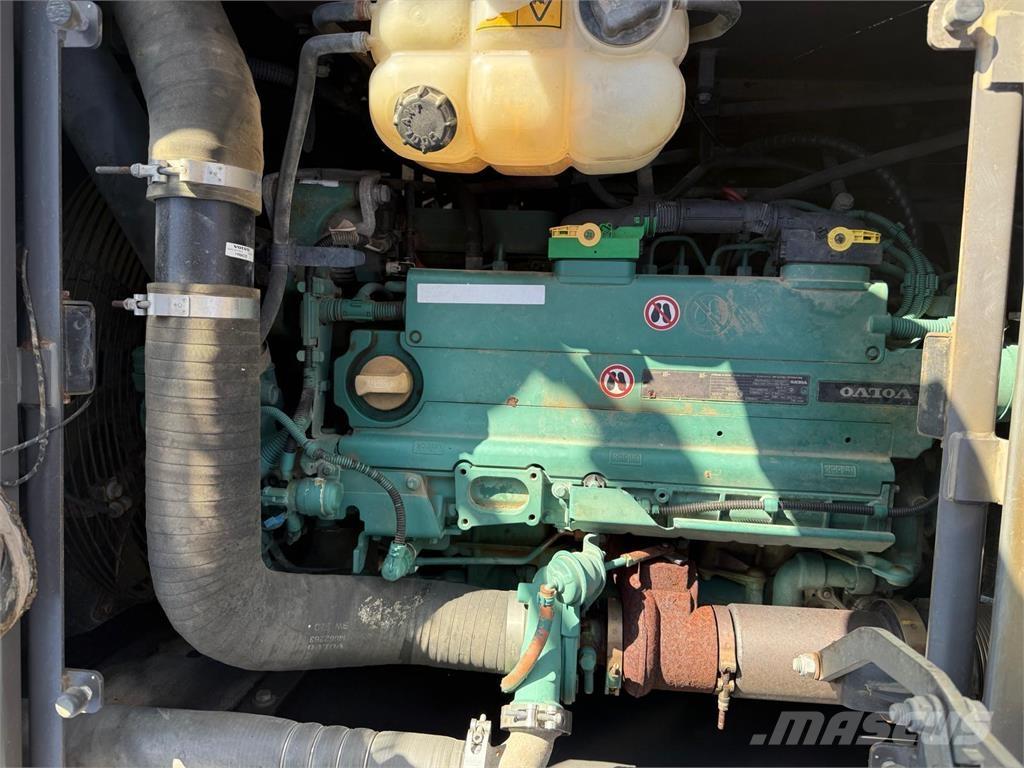 Volvo EC220EL Pásové rýpadlá