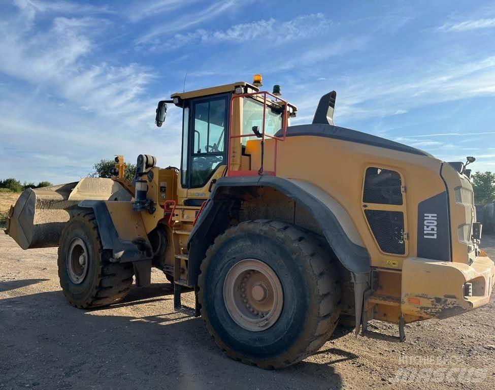 Volvo L150H Kolesové nakladače