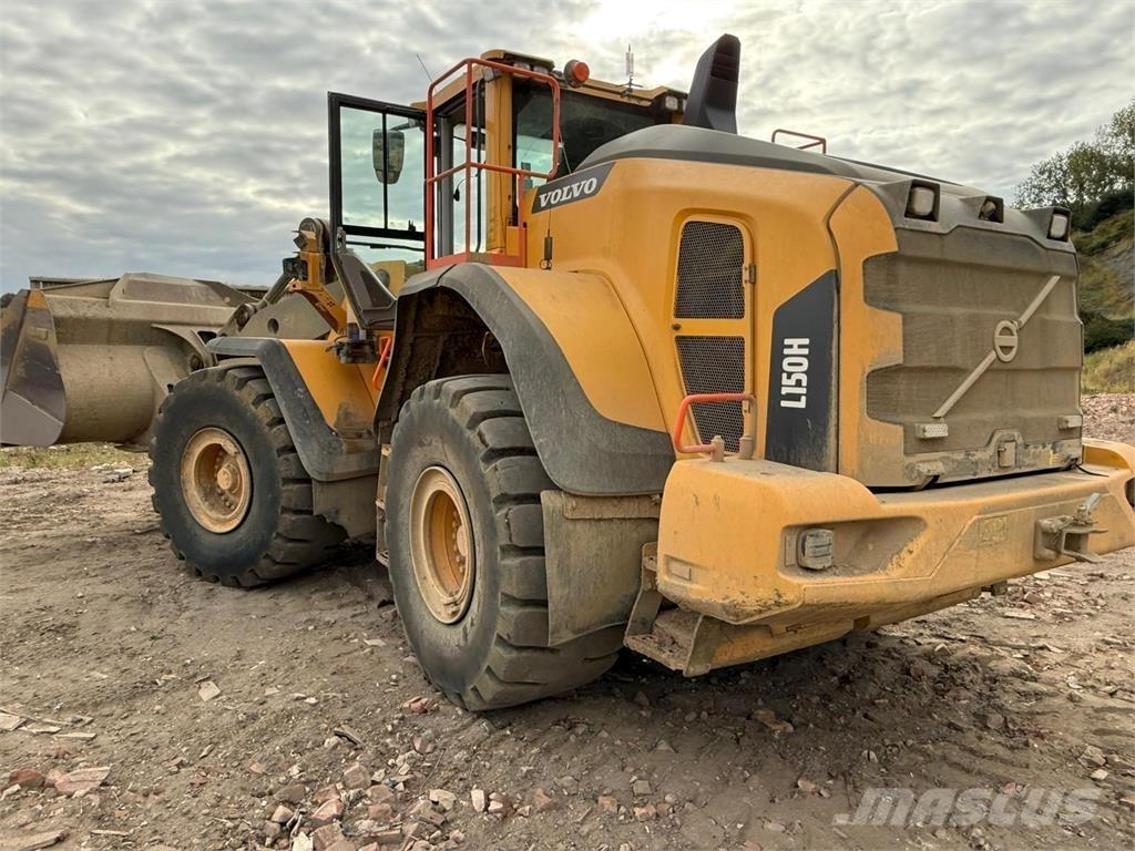 Volvo L150H Kolesové nakladače