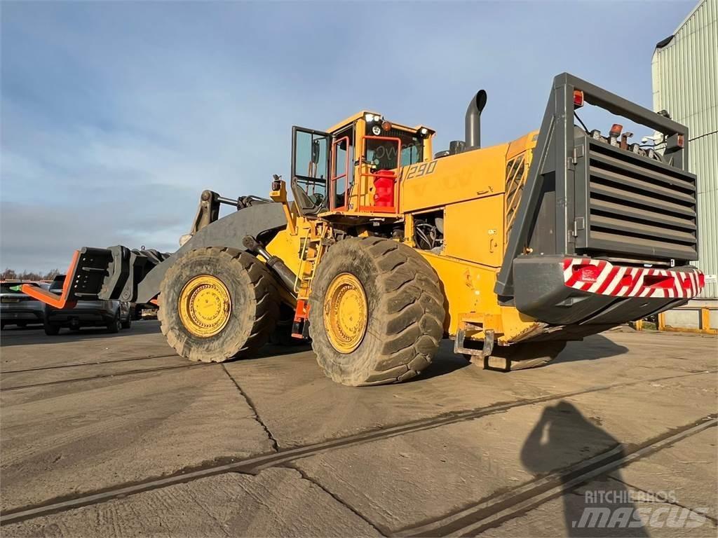 Volvo L350F Kolesové nakladače
