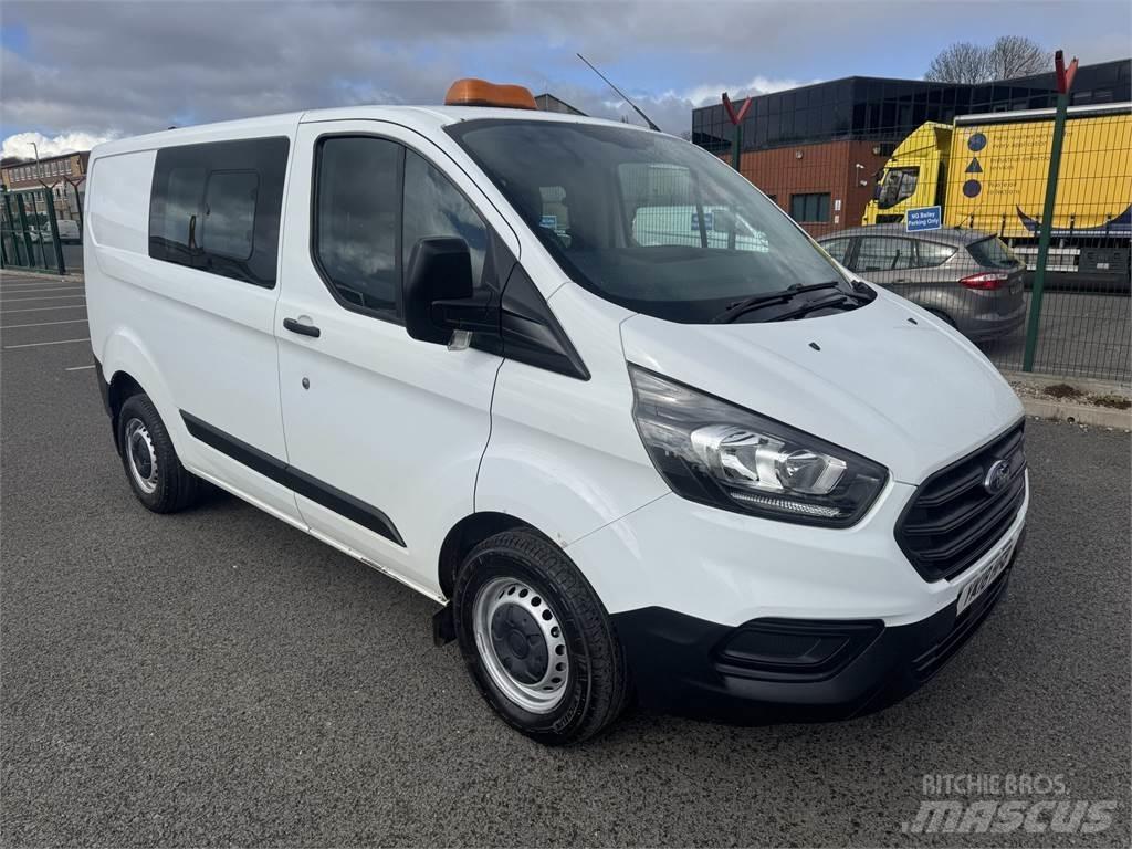 Ford  Minibusy