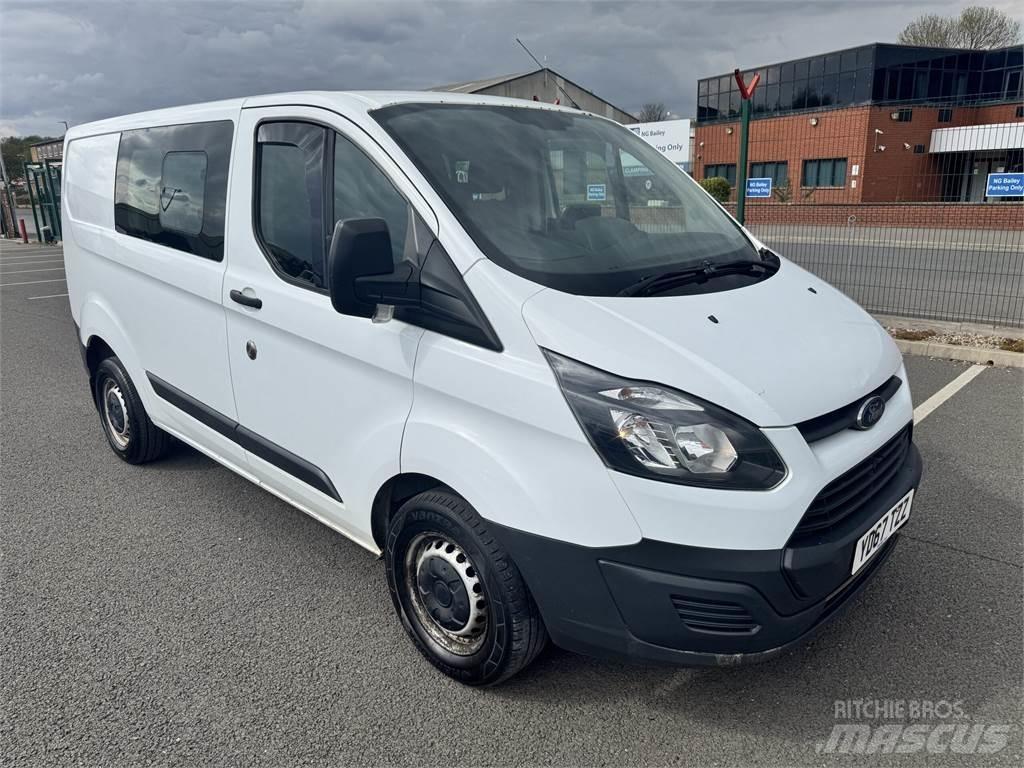 Ford  Minibusy