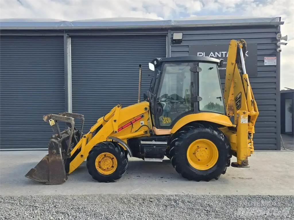 JCB 3CX Rýpadlo-nakladače