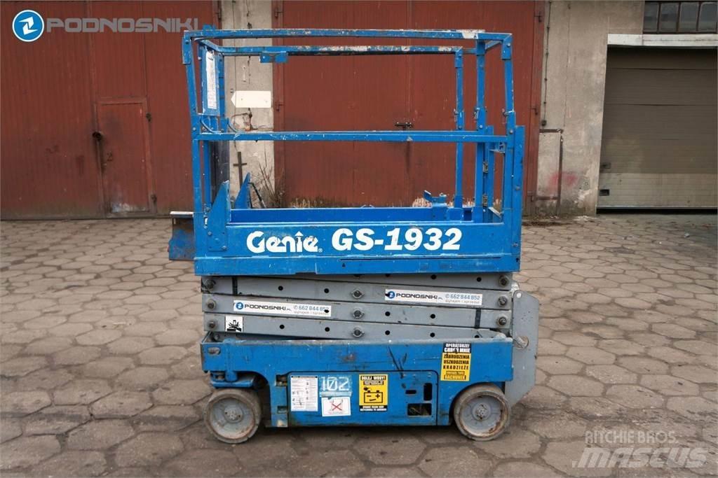 Genie 1932 Nožnicové zdvíhacie plošiny