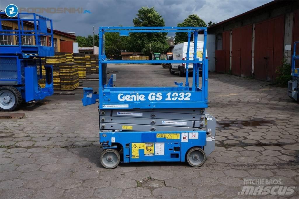 Genie 1932 Nožnicové zdvíhacie plošiny