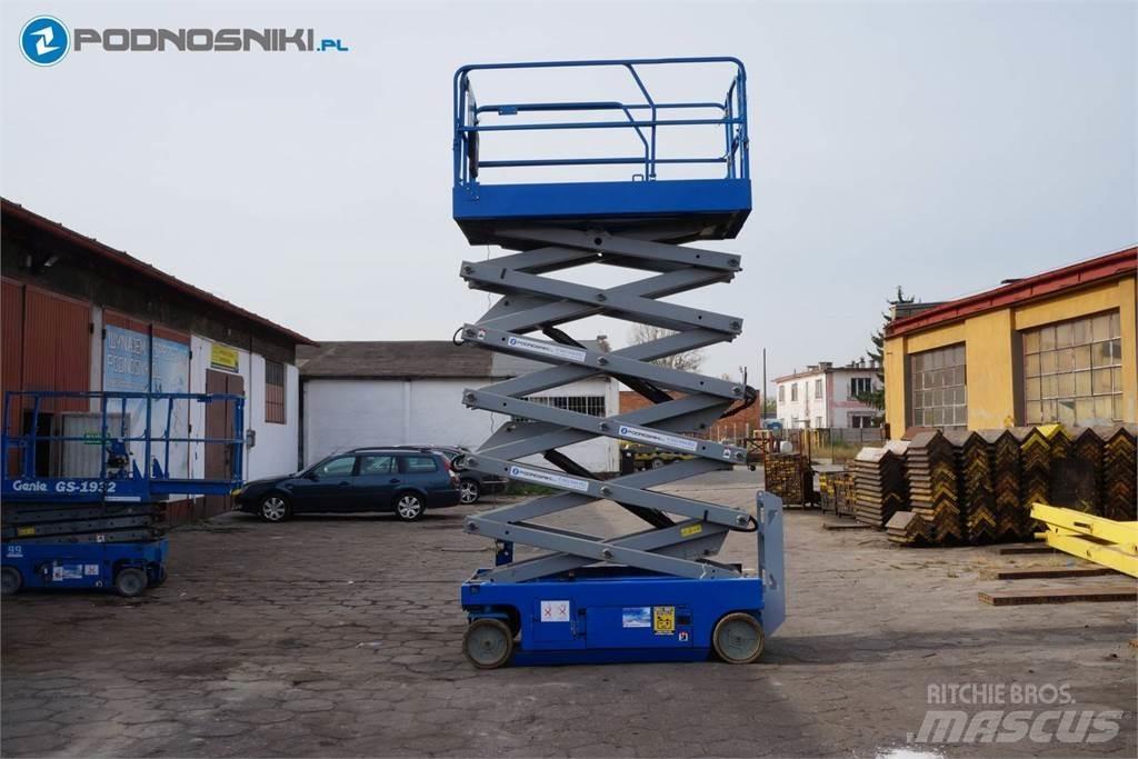 Genie 4047 Nožnicové zdvíhacie plošiny