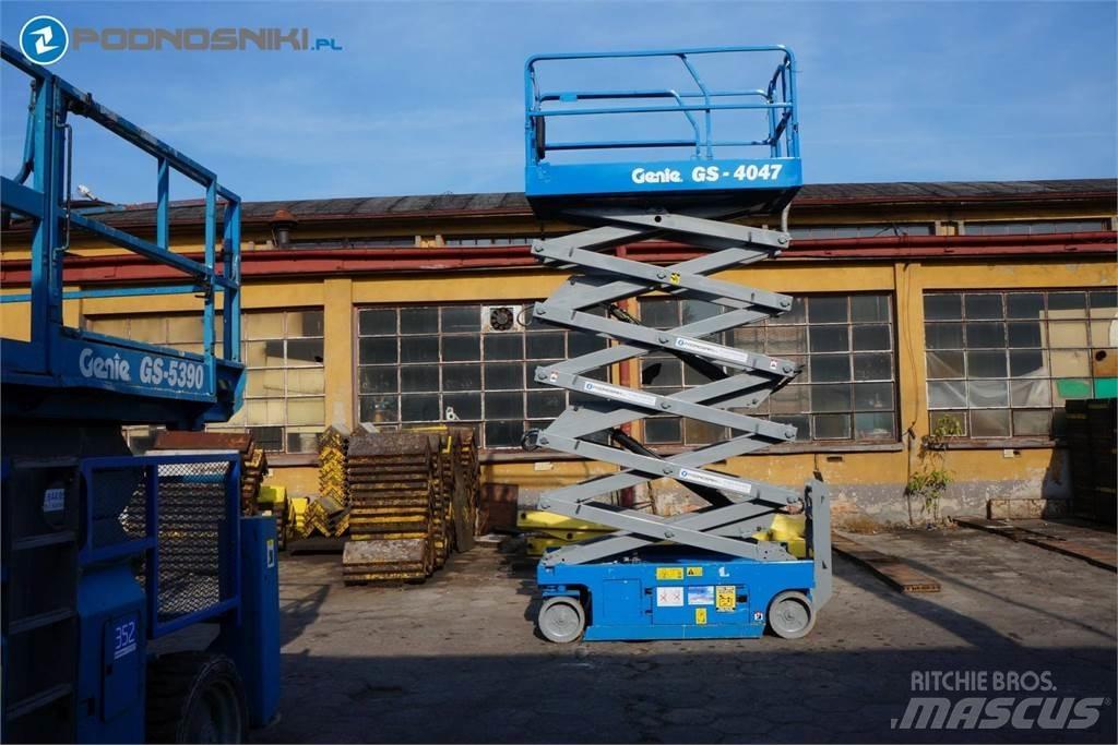 Genie 4047 Nožnicové zdvíhacie plošiny