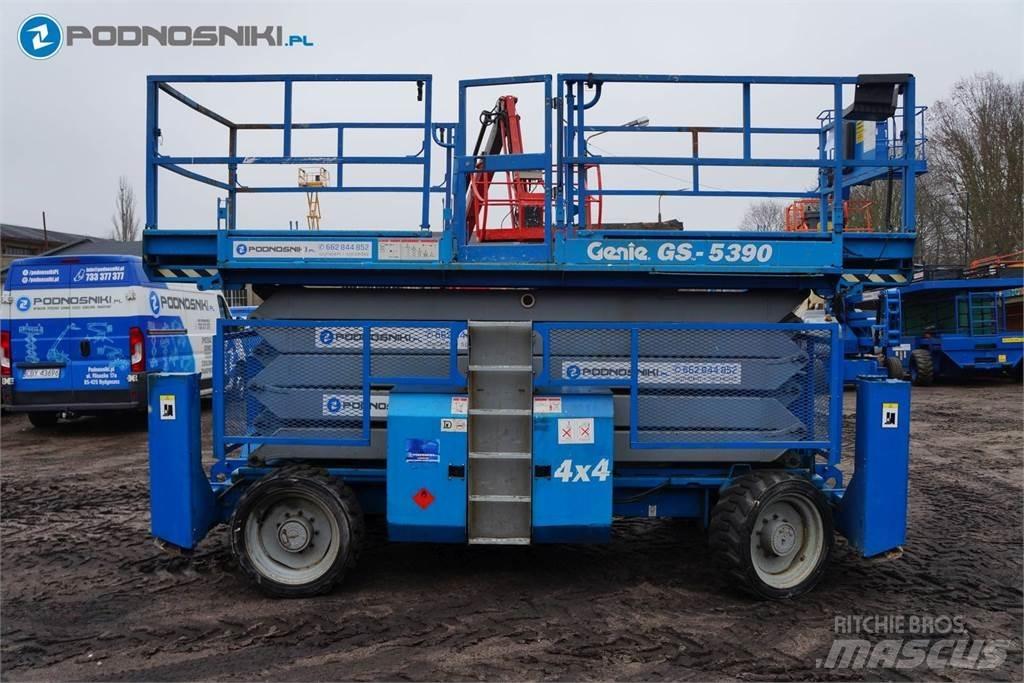 Genie 5390 Nožnicové zdvíhacie plošiny