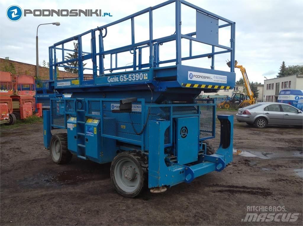 Genie 5390 Nožnicové zdvíhacie plošiny
