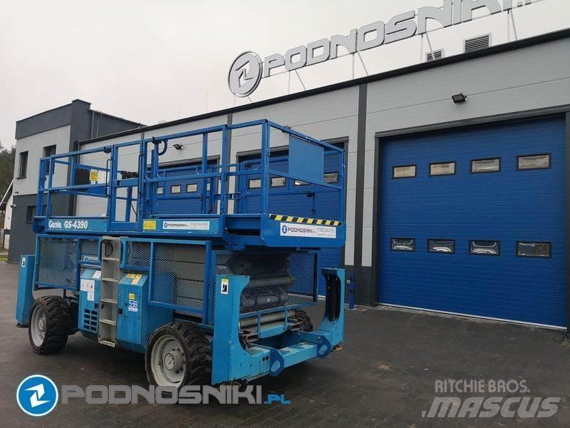 Genie GS-4390 Nožnicové zdvíhacie plošiny
