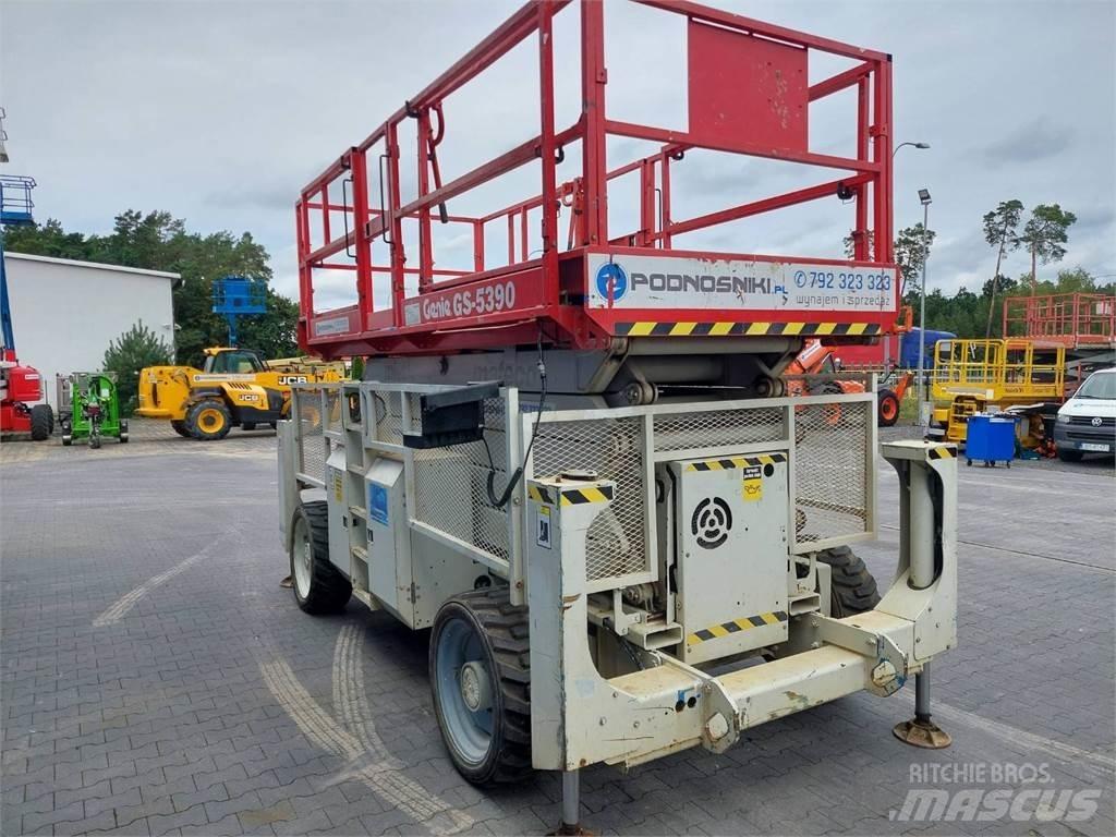 Genie GS-5390 Nožnicové zdvíhacie plošiny