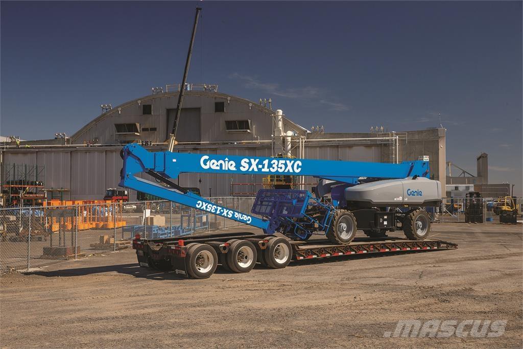 Genie SX-135 XC Teleskopické plošiny