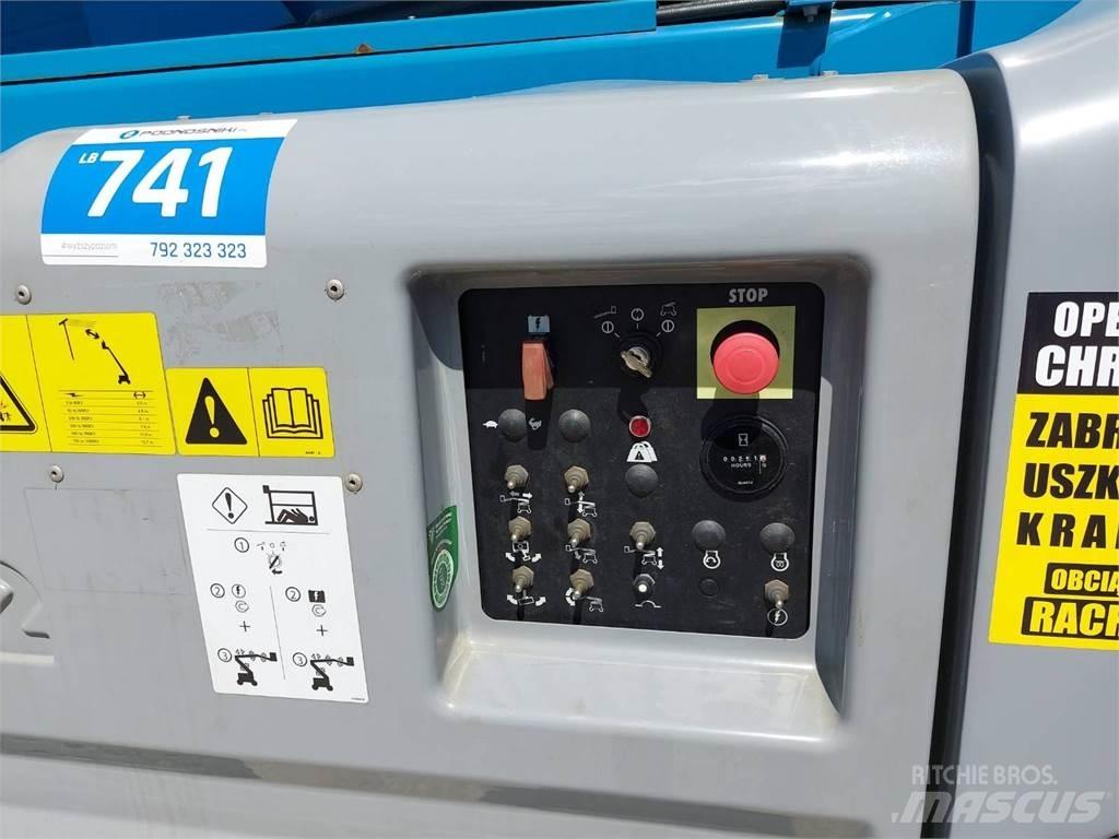Genie Z-45/25J DC Kĺbové plošiny