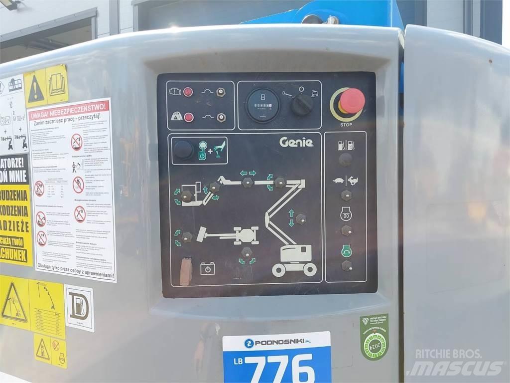 Genie Z-45/25J RT Kĺbové plošiny