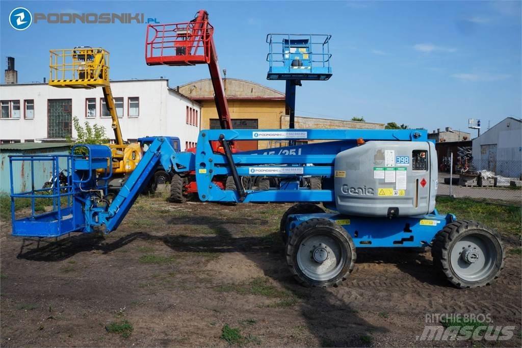Genie Z45/25J Kĺbové plošiny