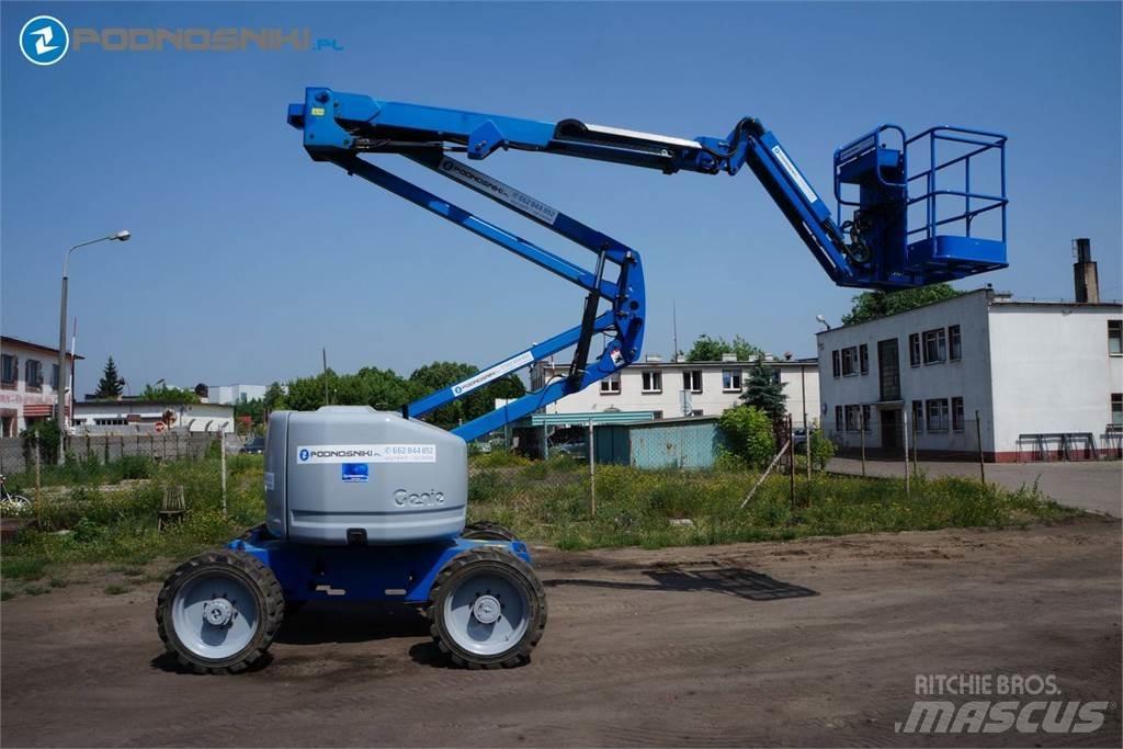 Genie Z45/25J Kĺbové plošiny