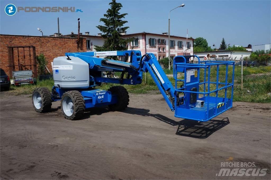 Genie Z45/25J Kĺbové plošiny