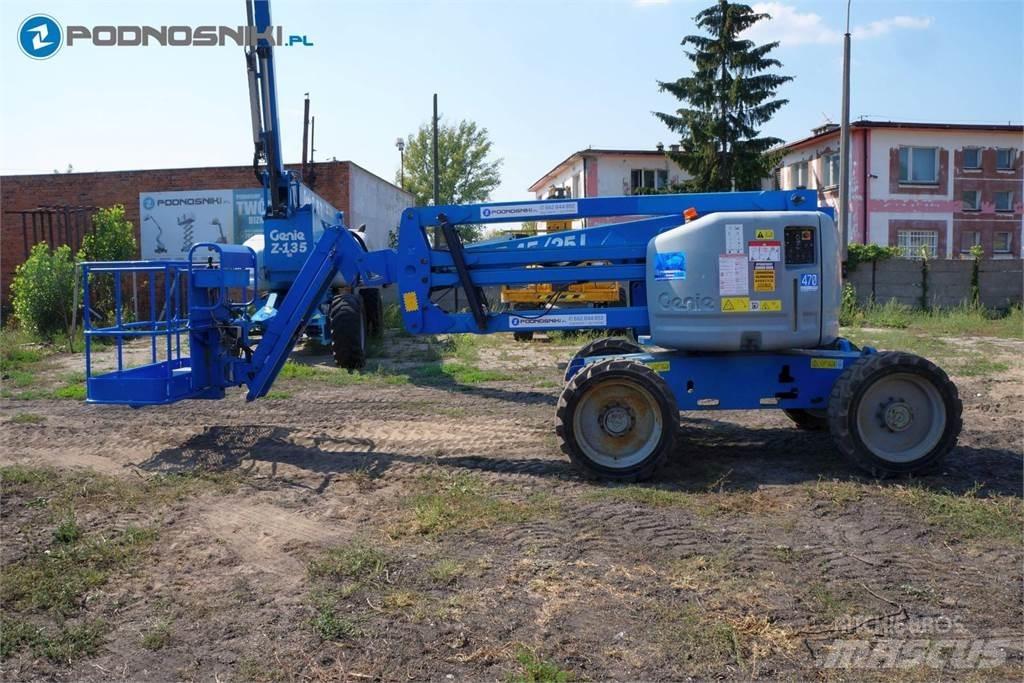Genie Z45/25J Kĺbové plošiny