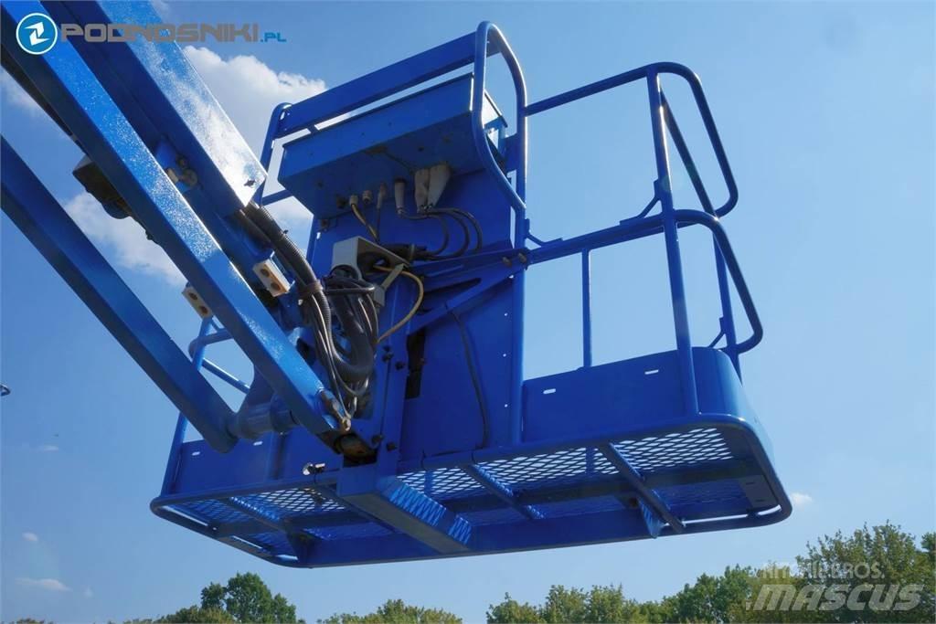 Genie Z45/25J Kĺbové plošiny