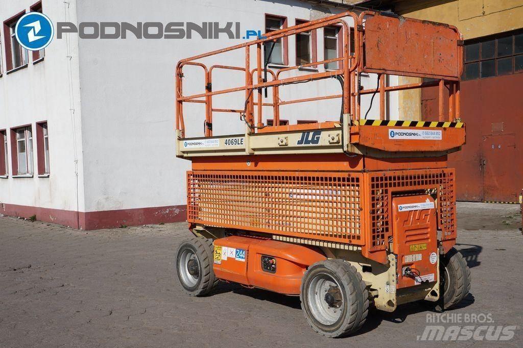 JLG 4069 Nožnicové zdvíhacie plošiny