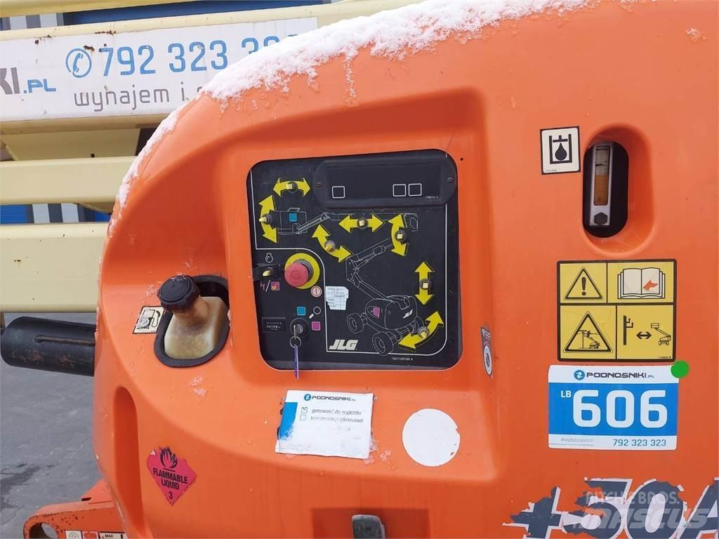 JLG 450AJ Kĺbové plošiny