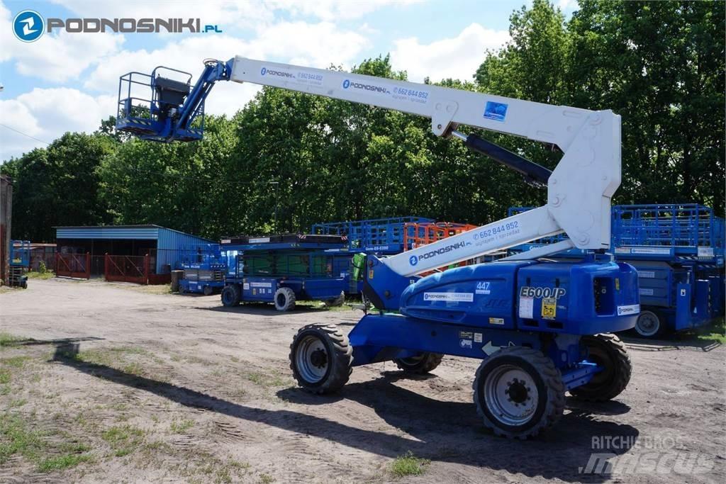 JLG E600JP Kĺbové plošiny