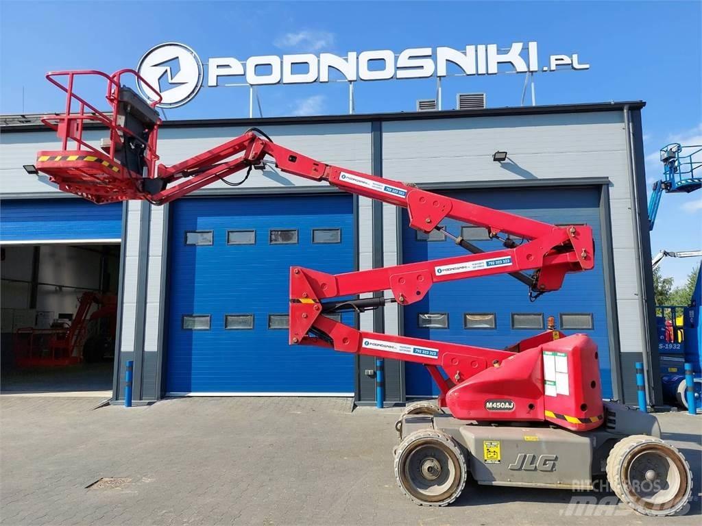 JLG M450AJ Kĺbové plošiny