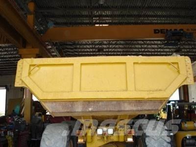 CAT 730 Tailgate Ďalšie komponenty
