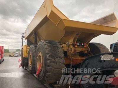 CAT 745C Kĺbové nákladné autá