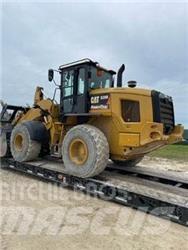 CAT 938M Kolesové nakladače