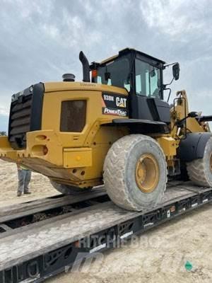 CAT 938M Kolesové nakladače